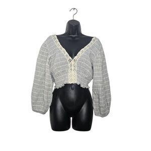Cotton Candy LA Women’s Boho Cropped Top Size Medium Long Sleeve Lace Trim